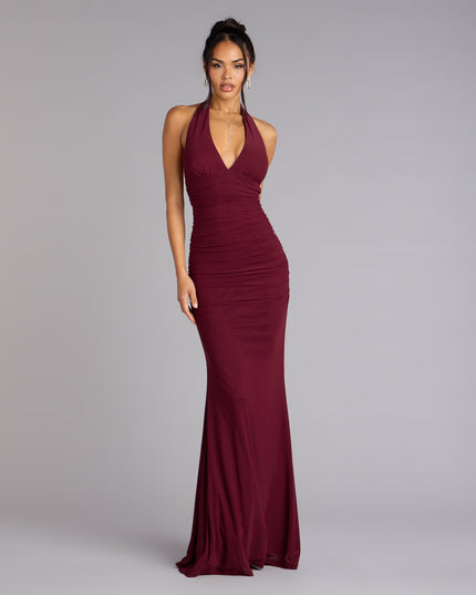 The Juliana Mesh Strappy Back Formal Dress is your new go-to Windsor dress—effortless, versatile, and made to update your spring style in seconds.