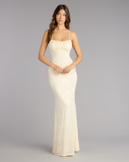 This prom dress, the Elaine Jacquard Mesh Mermaid Dress , features a sleek, floor-length design with trend-forward details that capture the excitement of Prom 2026.