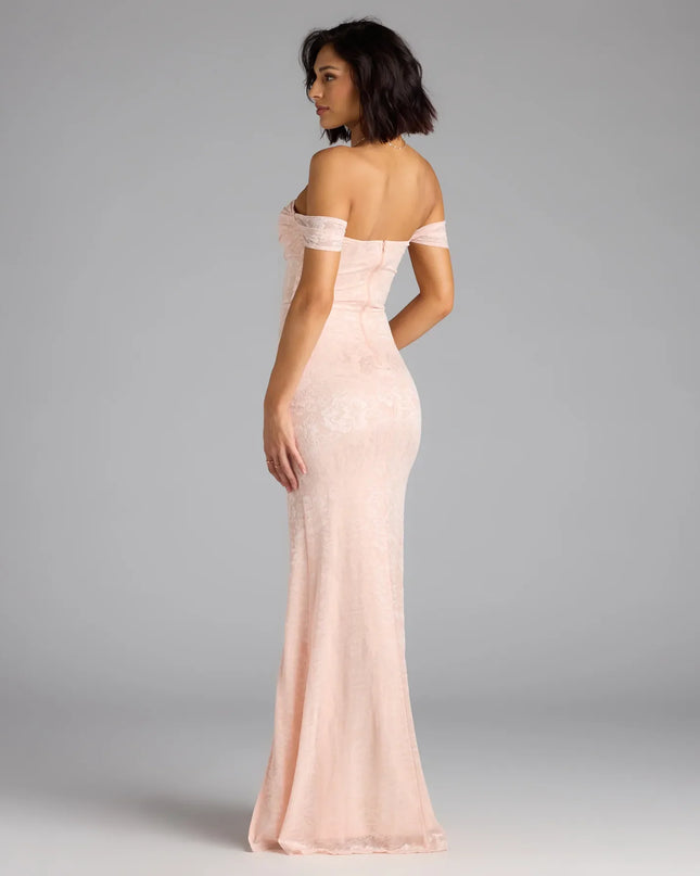 Own the spotlight in the Candence Corset Mermaid Lace Formal Dress, a pink formal dress crafted to deliver luxe style for autumn weddings, Military Balls, or any special event.