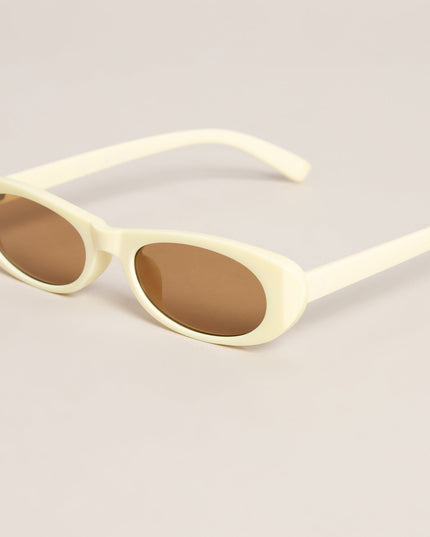 Sleek Retro Vibe Oval Sunglasses
