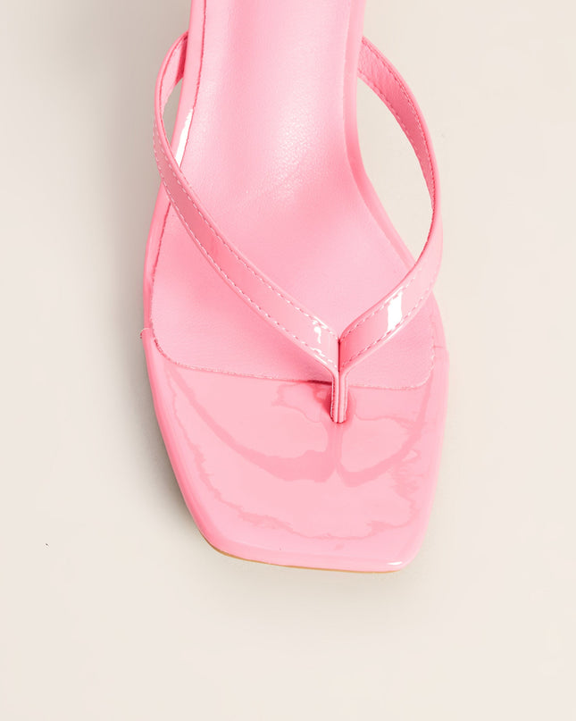 Chic On Schedule Thong Heels